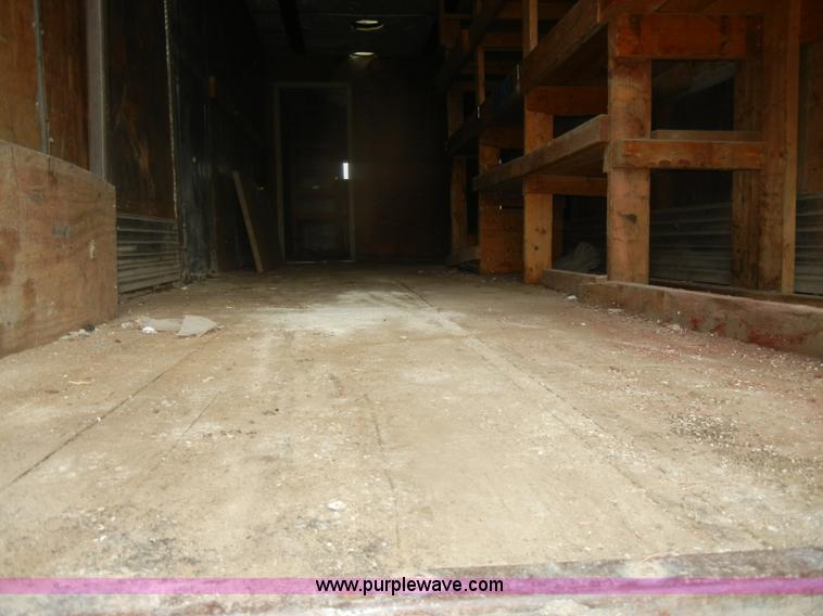 image for item D4491 1976 Fruehauf storage trailer