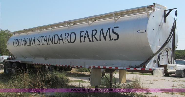 image for item E2099 1998 Ledwell 40' dry bulk trailer