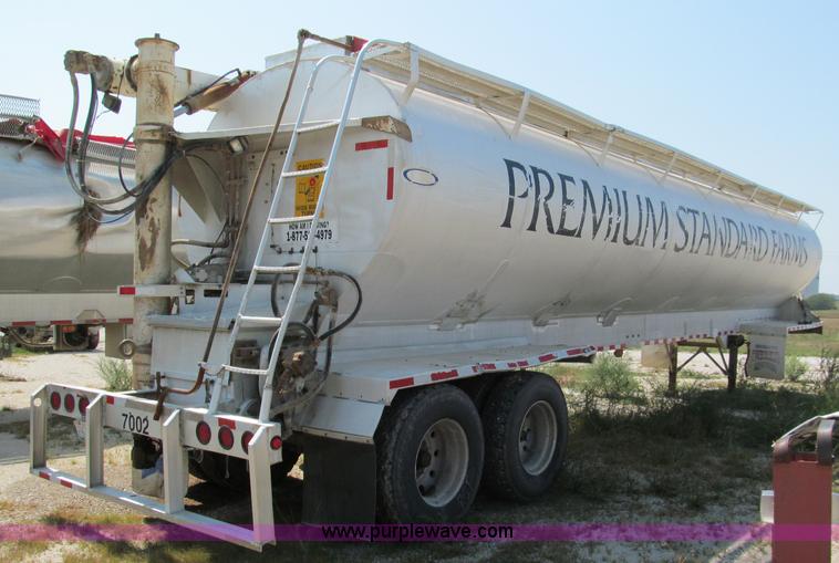 image for item E2099 1998 Ledwell 40' dry bulk trailer