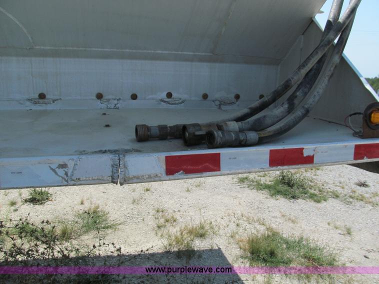 image for item E2099 1998 Ledwell 40' dry bulk trailer