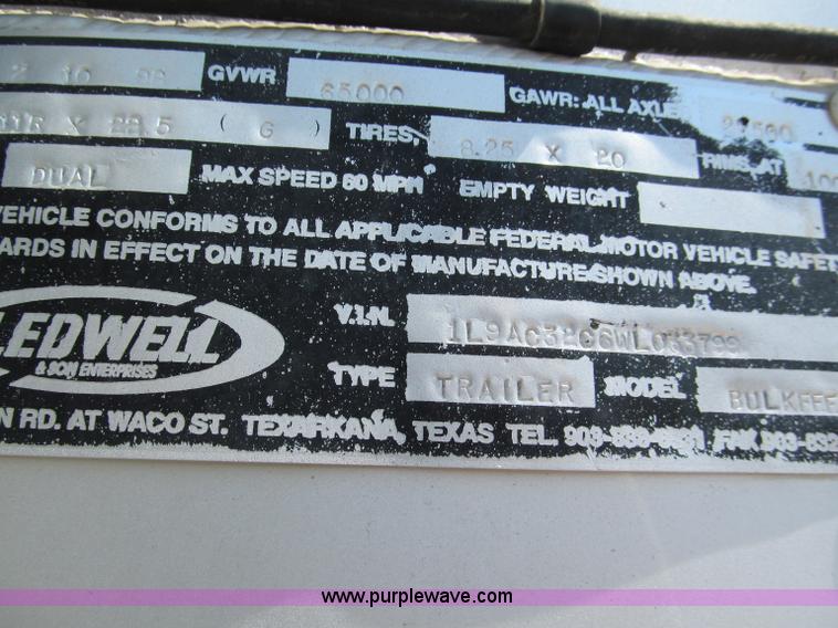 image for item E2099 1998 Ledwell 40' dry bulk trailer