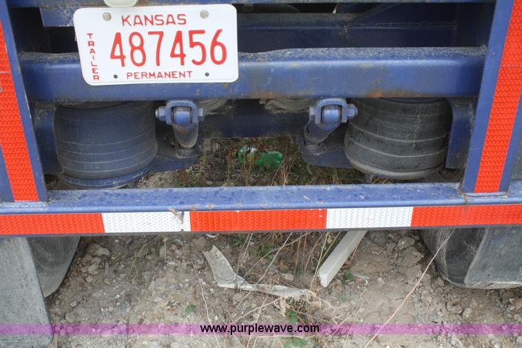 image for item F2637 1985 Dorsey 45' flatbed trailer