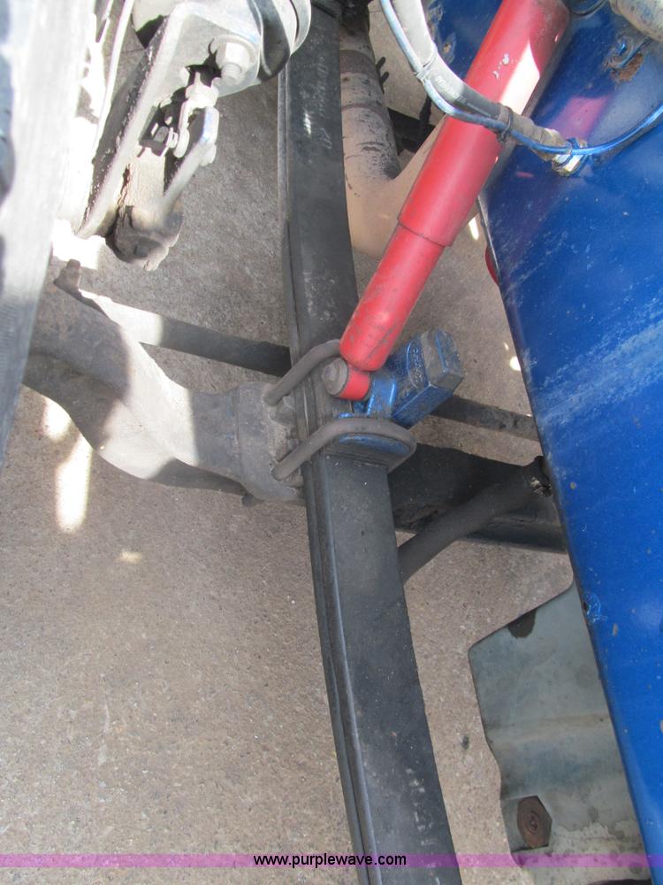 image for item F3028 1998 Peterbilt 377 semi truck