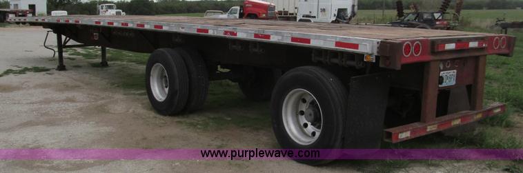 image for item F4577 2000 Wabash 48' flatbed trailer