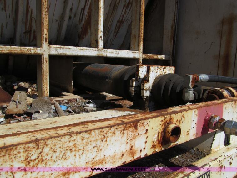 image for item F4606 1994 Gilbreath 40' Minute Man waste transfer trailer