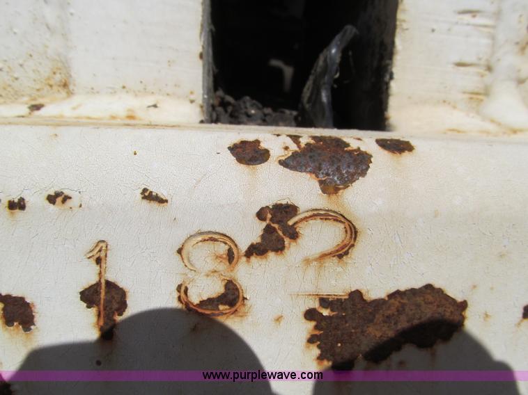 image for item F4606 1994 Gilbreath 40' Minute Man waste transfer trailer