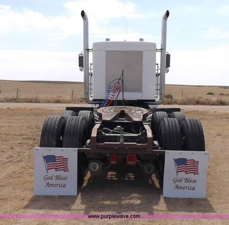 image for item F6038 1985 Kenworth W900 semi truck