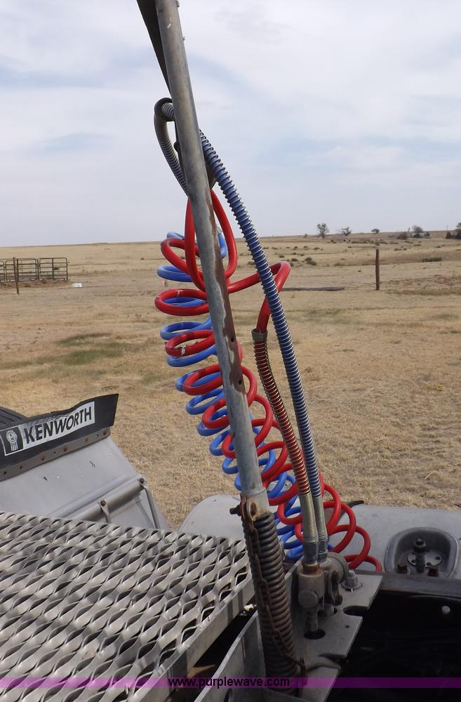 image for item F6038 1985 Kenworth W900 semi truck