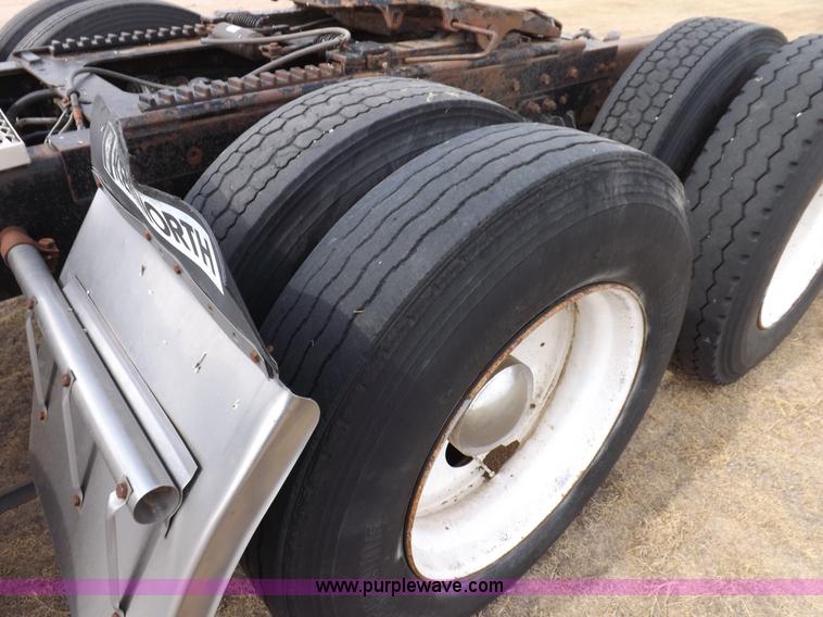 image for item F6038 1985 Kenworth W900 semi truck