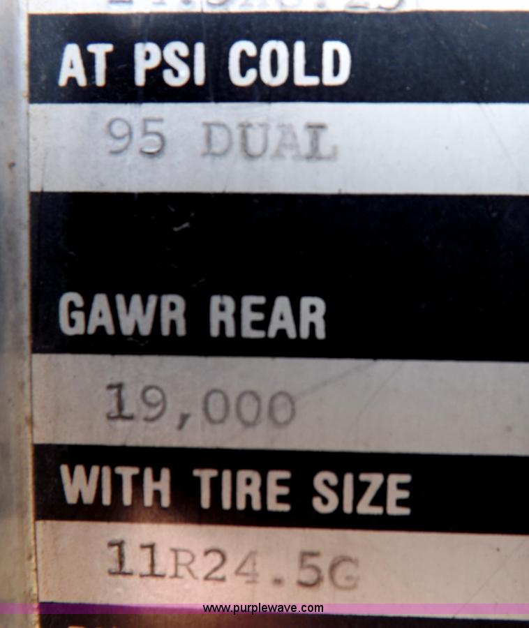 image for item F6038 1985 Kenworth W900 semi truck