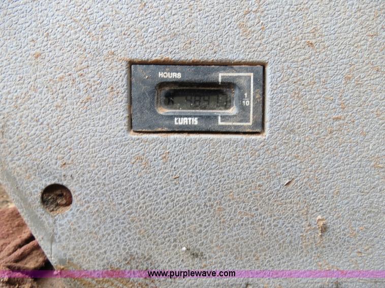 image for item B2489 Daewoo Solar 220LC-III excavator