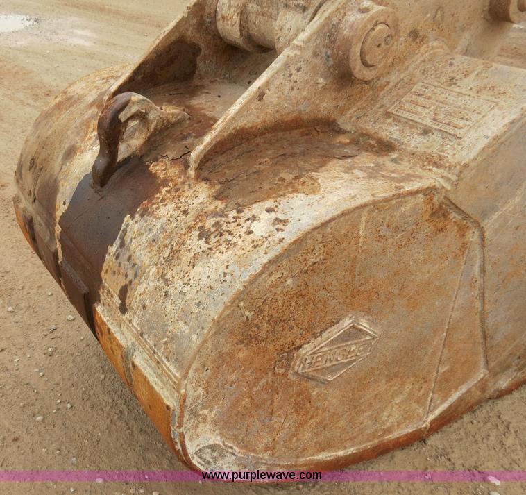 image for item B2489 Daewoo Solar 220LC-III excavator