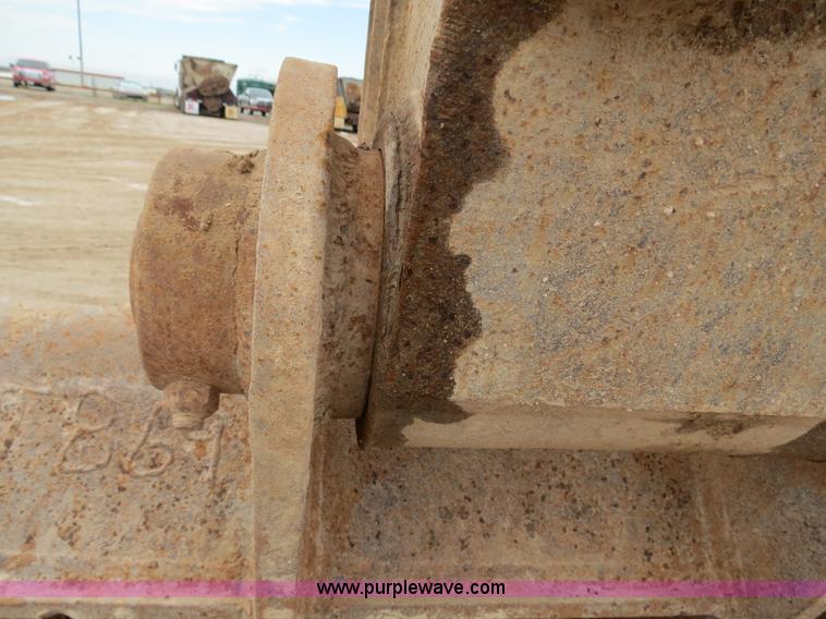 image for item B2489 Daewoo Solar 220LC-III excavator