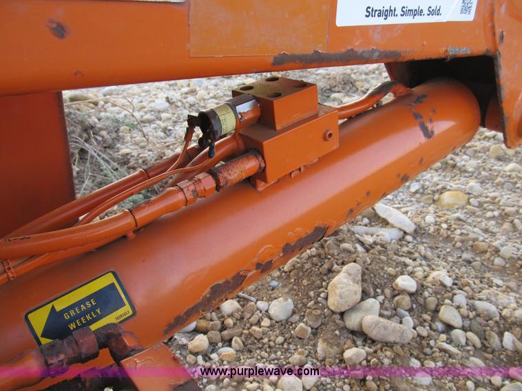 image for item B2819 1988 IMT 2015 truck crane