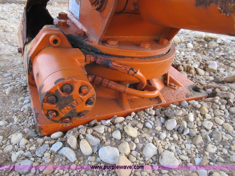 image for item B2819 1988 IMT 2015 truck crane