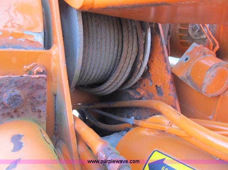 image for item B2819 1988 IMT 2015 truck crane