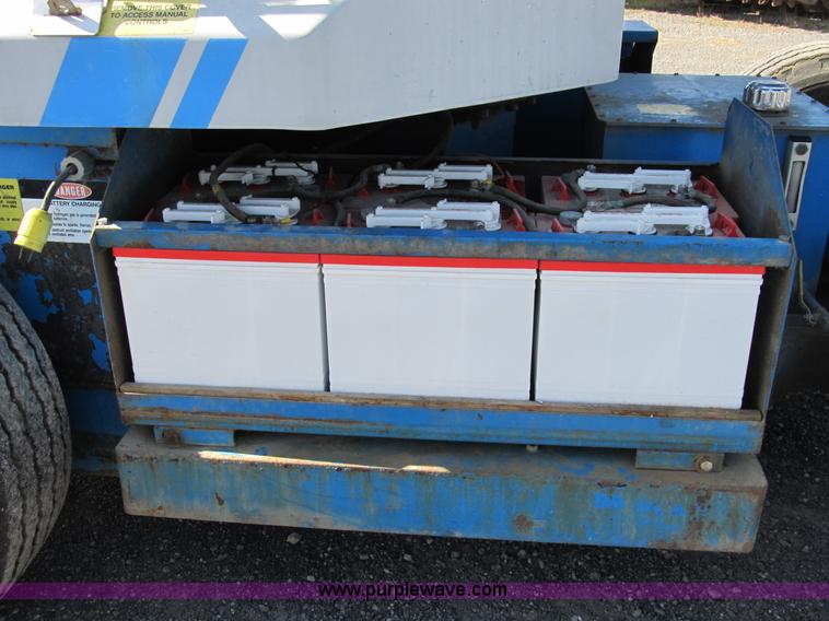 image for item B2883 Genie Z45/22 articulated electric boom lift