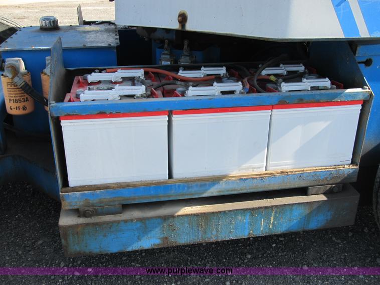 image for item B2883 Genie Z45/22 articulated electric boom lift