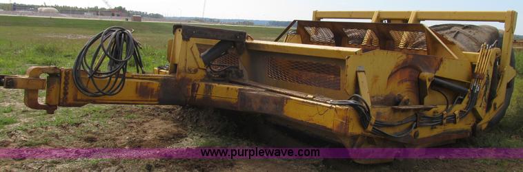 image for item B2903 Scoop-all 17P2T Big Foot hydraulic scraper