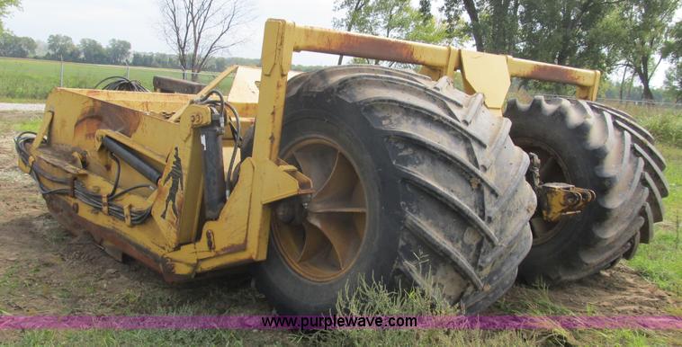 image for item B2903 Scoop-all 17P2T Big Foot hydraulic scraper