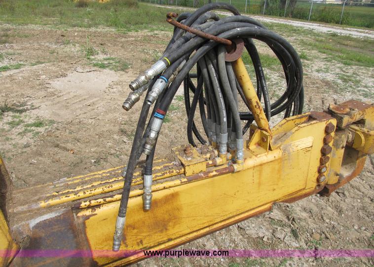 image for item B2903 Scoop-all 17P2T Big Foot hydraulic scraper