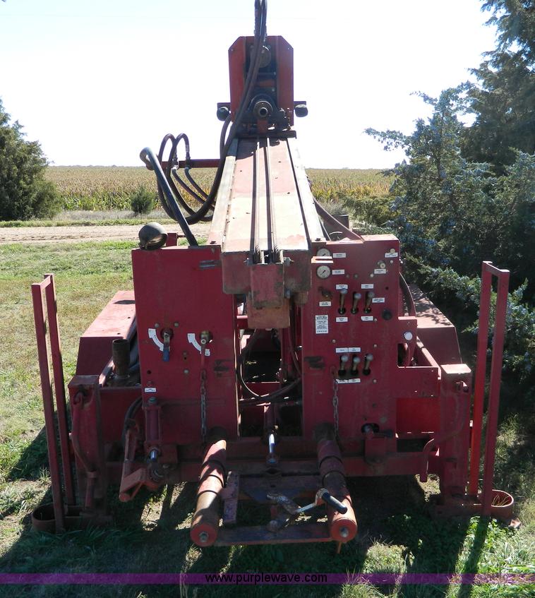 image for item B3928 1993 Buck-rogers 760 portable drill rig