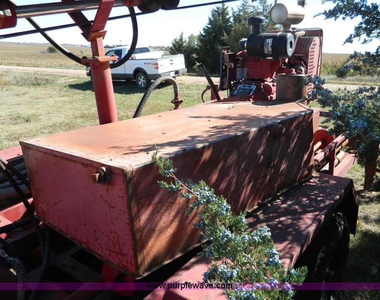 image for item B3928 1993 Buck-rogers 760 portable drill rig