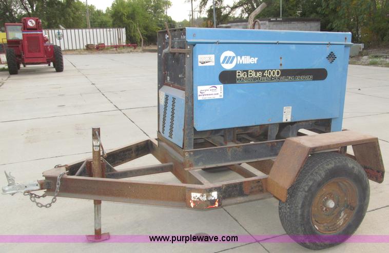 image for item B5229 Miller Big Blue 400D portable welder/generator