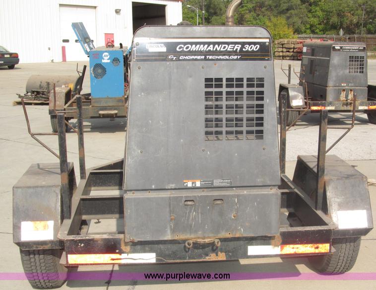 image for item B5230 Lincoln Electric Commander 300 portable welder/generator