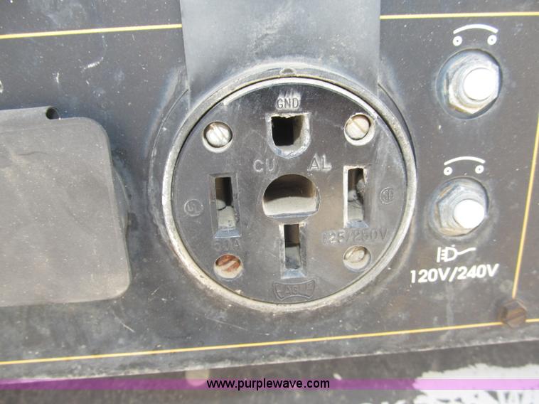 image for item B5230 Lincoln Electric Commander 300 portable welder/generator