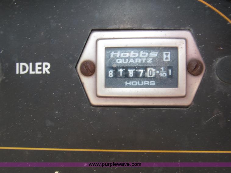 image for item B5230 Lincoln Electric Commander 300 portable welder/generator