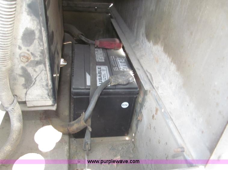 image for item B5230 Lincoln Electric Commander 300 portable welder/generator