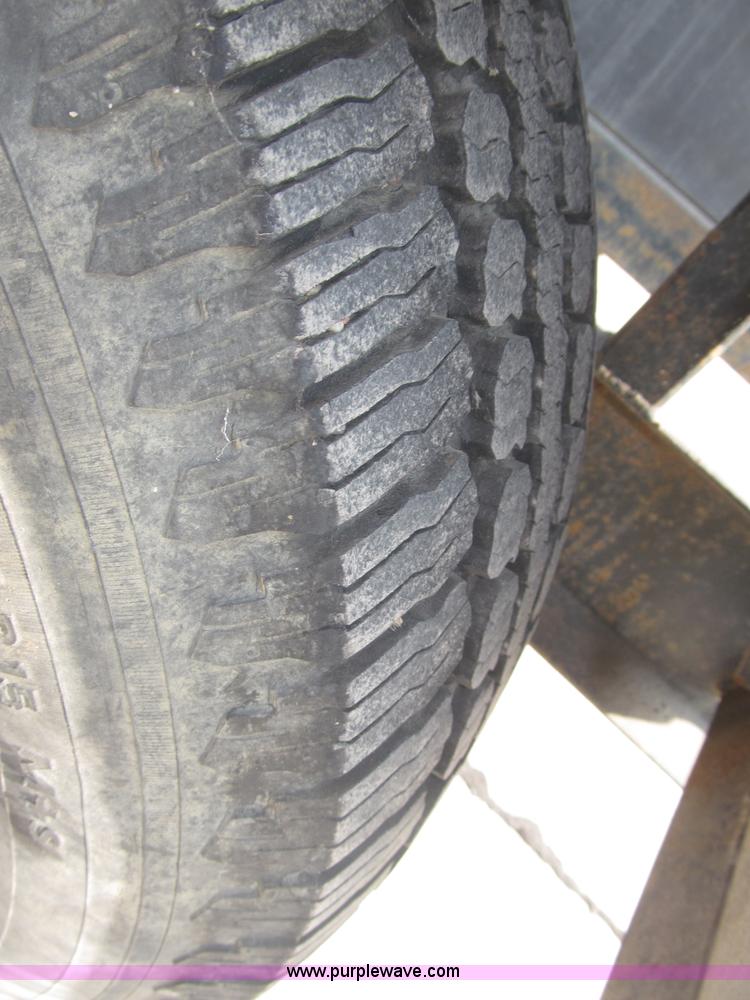 image for item B5230 Lincoln Electric Commander 300 portable welder/generator