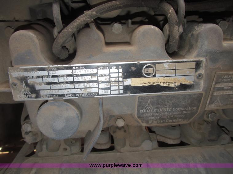 image for item B5231 Lincoln Electric Commander 300 portable welder/generator