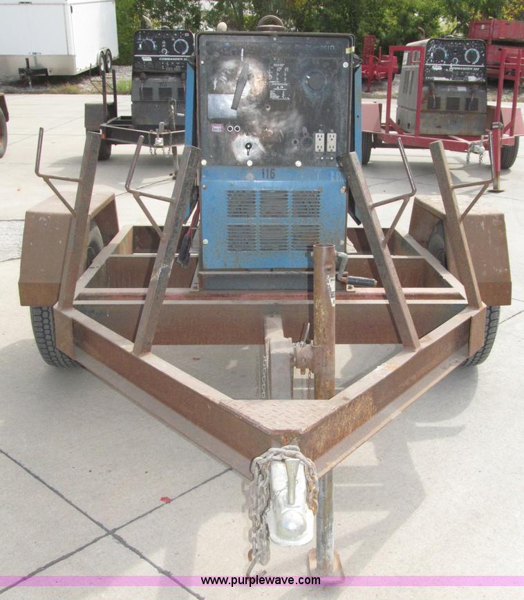 image for item B5232 Miller Big Blue 251D portable welder/generator