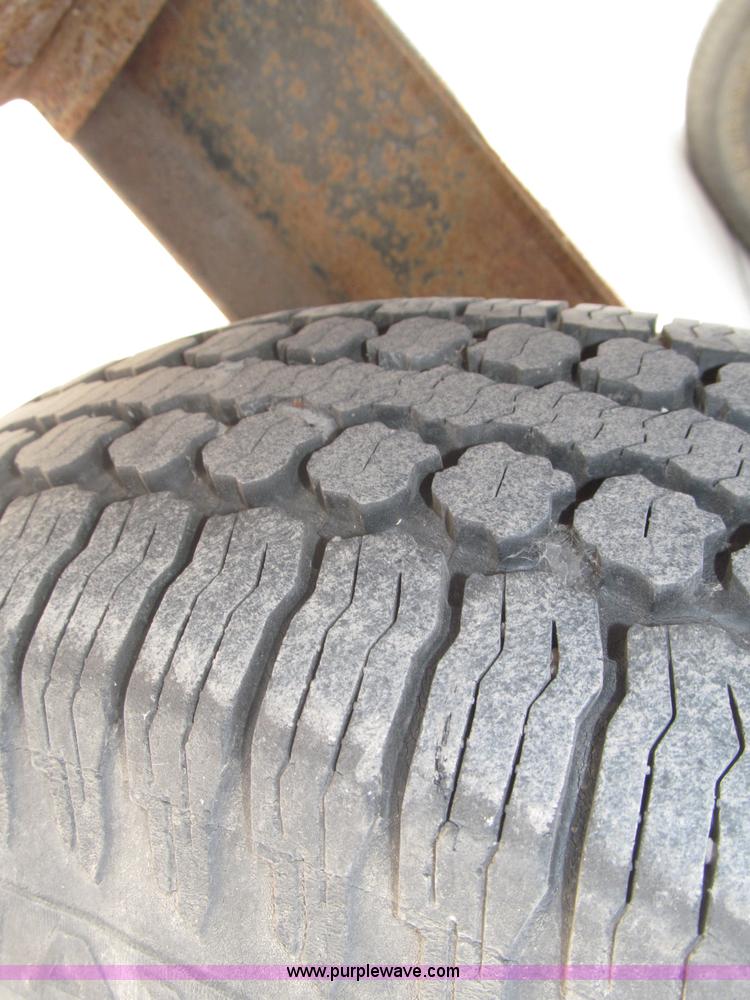 image for item B5232 Miller Big Blue 251D portable welder/generator