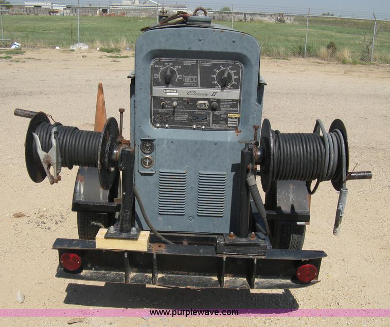 image for item B8154 Lincoln Classic II portable welder/generator
