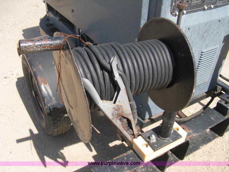 image for item B8154 Lincoln Classic II portable welder/generator