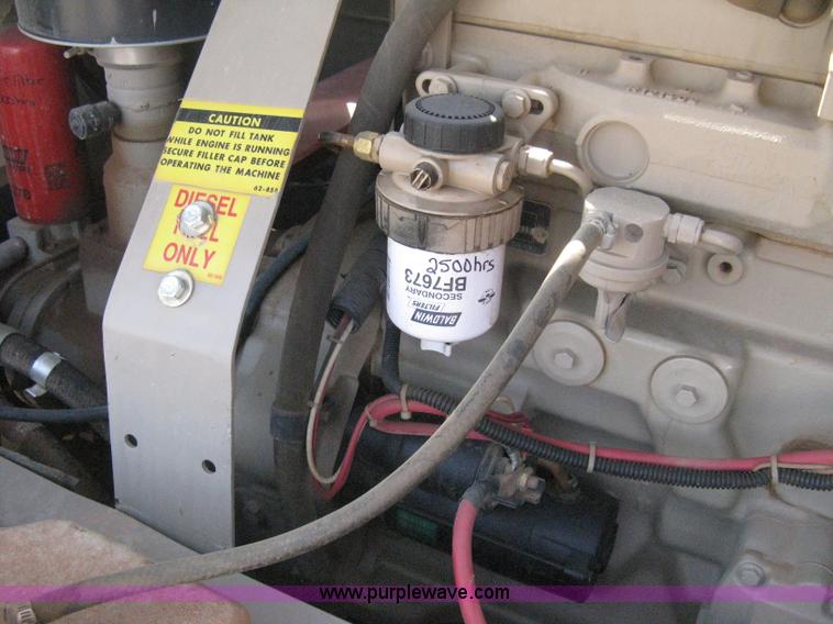 image for item B8156 1999 LeRoi Comp Air 185 mobile compressor