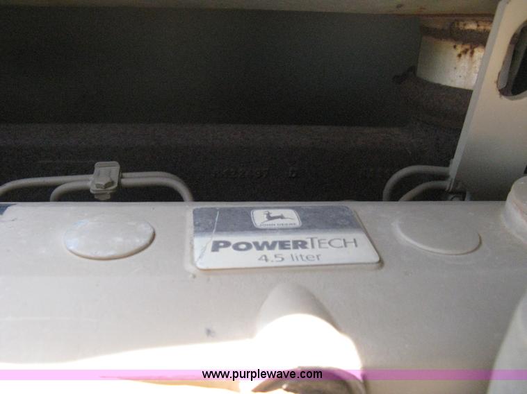 image for item B8156 1999 LeRoi Comp Air 185 mobile compressor