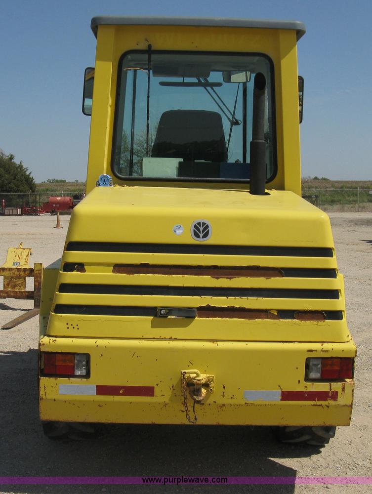 image for item B8161 New Holland LW50 articulated wheel loader