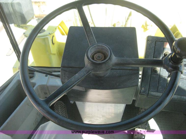 image for item B8161 New Holland LW50 articulated wheel loader