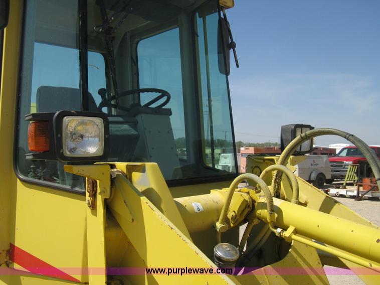 image for item B8161 New Holland LW50 articulated wheel loader