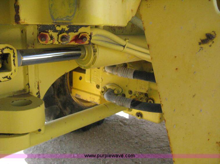 image for item B8161 New Holland LW50 articulated wheel loader