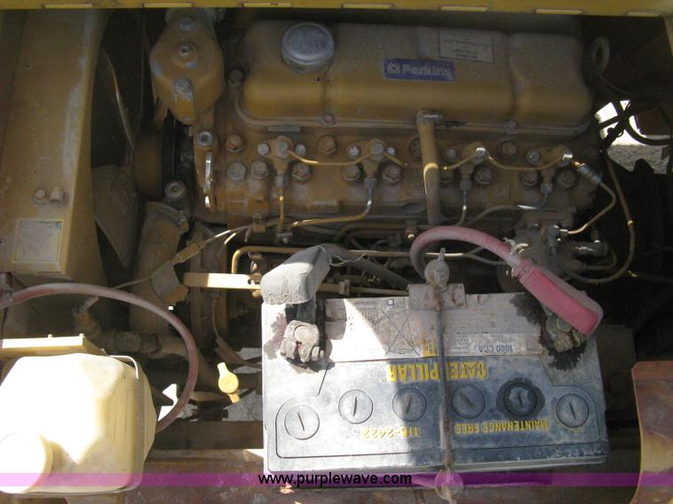 image for item B8162 Caterpillar R80 rough terrain forklift