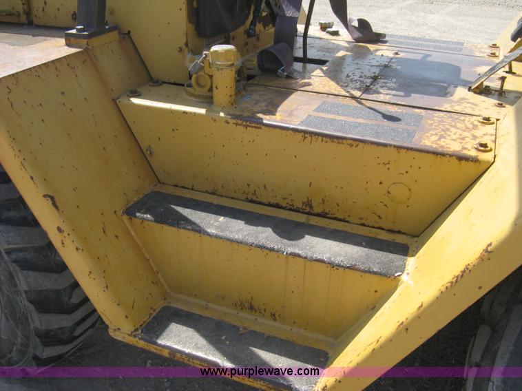 image for item B8162 Caterpillar R80 rough terrain forklift