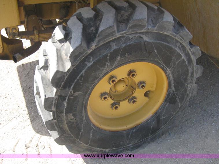 image for item B8162 Caterpillar R80 rough terrain forklift