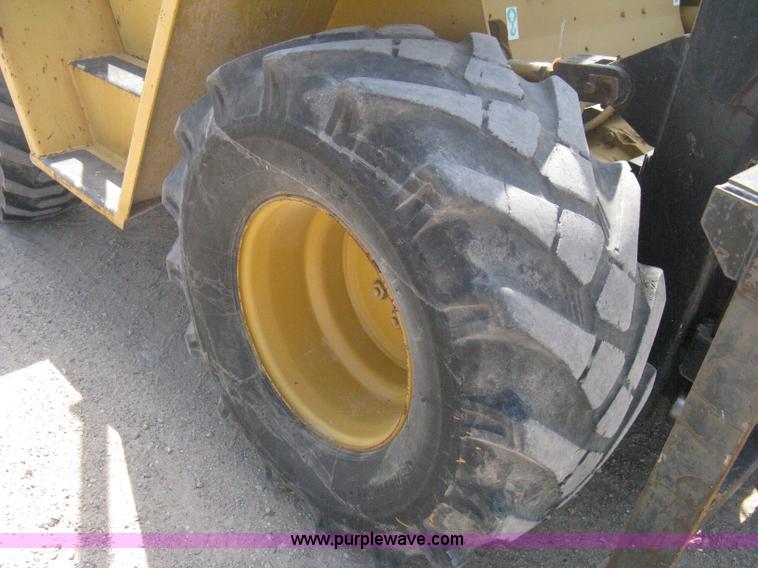 image for item B8162 Caterpillar R80 rough terrain forklift