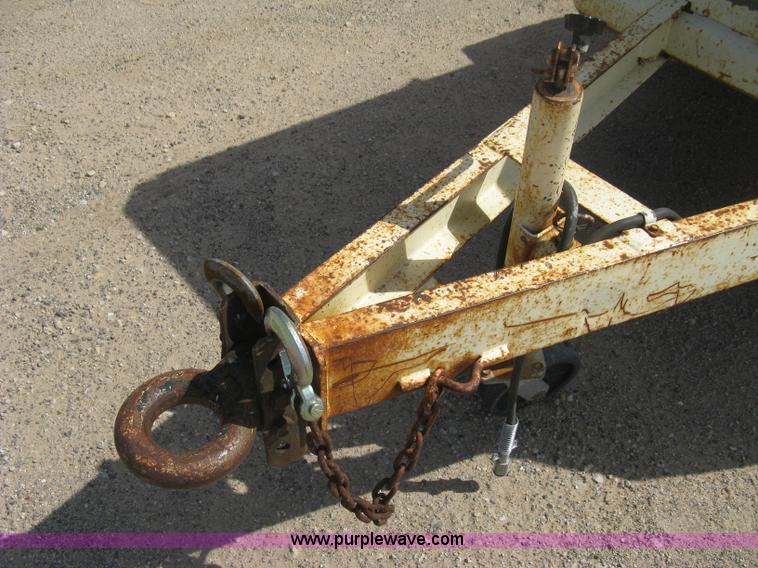 image for item B8170 1992 Ingersoll-Rand 175 mobile compressor