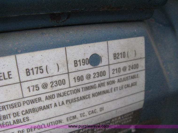 image for item B8172 1996 International 4700 Lo-Profile bucket truck